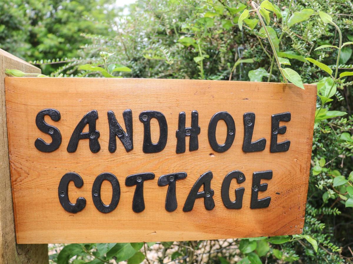 The Barn At Sandhole Cottage Tonbridge Exterior photo